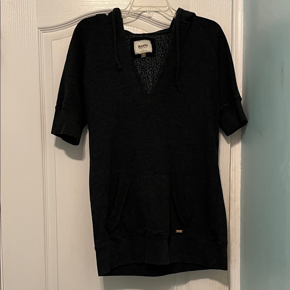 Roots cozy sweatshirt dress with hood.